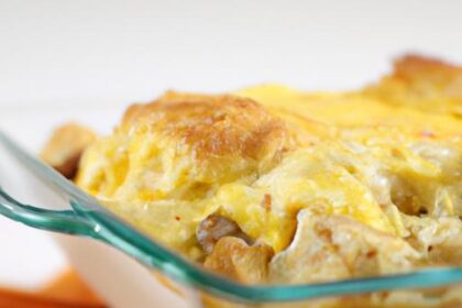 Hearty Sausage, Egg & Biscuit Casserole: Comfort in Every Bite