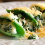 Stuffed Shells Delight: Spinach & Ricotta Recipe Unveiled