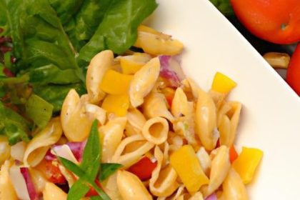 Tossed to Perfection: Pasta Salad with Italian Dressing Flair